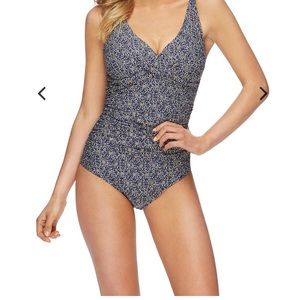 ISO Nip tuck nautical foil cross front suit in US8